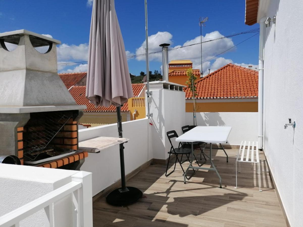 Alojamento Justo - Vila De Montargil Esterno foto