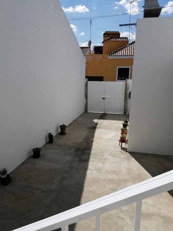 Alojamento Justo - Vila De Montargil Esterno foto